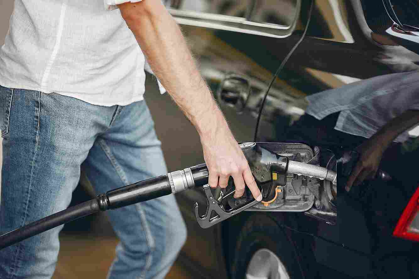 24/7 Mobile Fuel Delivery in Dubai