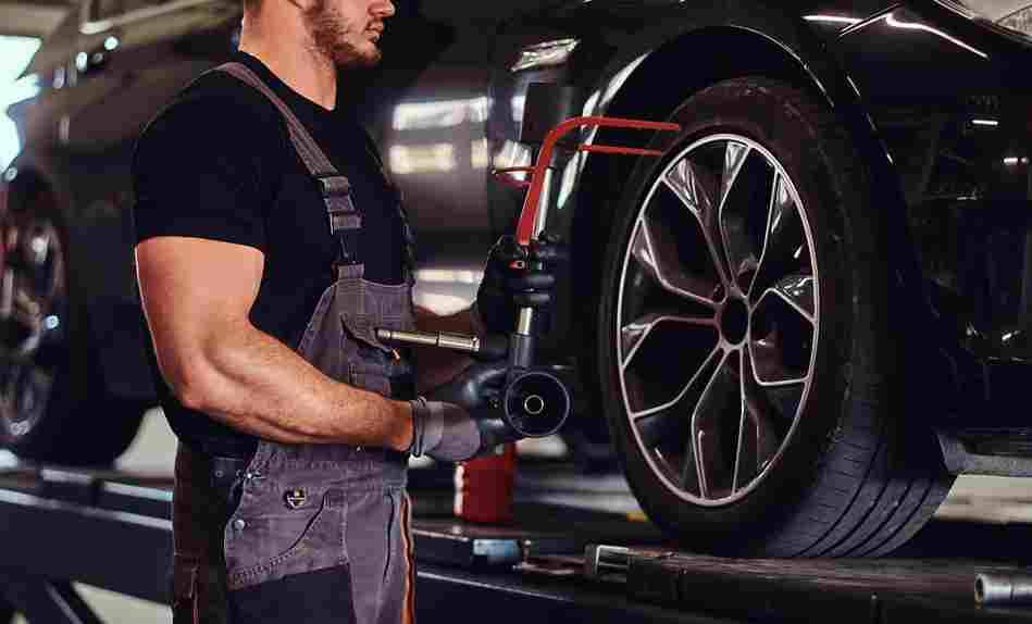 Wheel Alignment & Wheel Balancing in Dubai